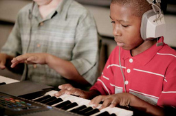 Einsteiger-Keyboards für Kinder und Jugendliche