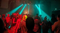 Vor12Club | Disco - Early Disco für alle die früher Feiern wollen!