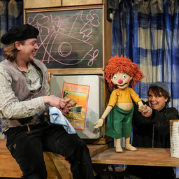 Meister Eder und sein Pumuckl - Familien- und Kindertheater von Ellis Kaut  ab 6 Jahren