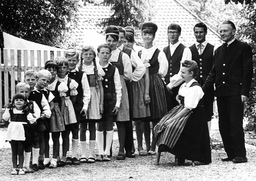 All Well - Bayerns größte Kleinkunst-Familie