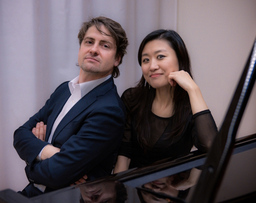 Klavier zu vier Händen - Lilly Liming Zhang-Sowa & Christoph Traxler