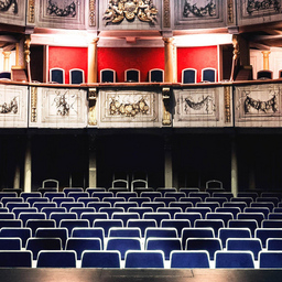 Führung durch das Schlosstheater - Ein Blick hinter die Kulissen des Schlosstheaters