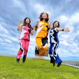 SHONEN KNIFE