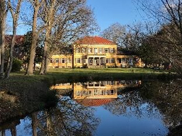 Spaziergang durch den Gutspark Mahndorf